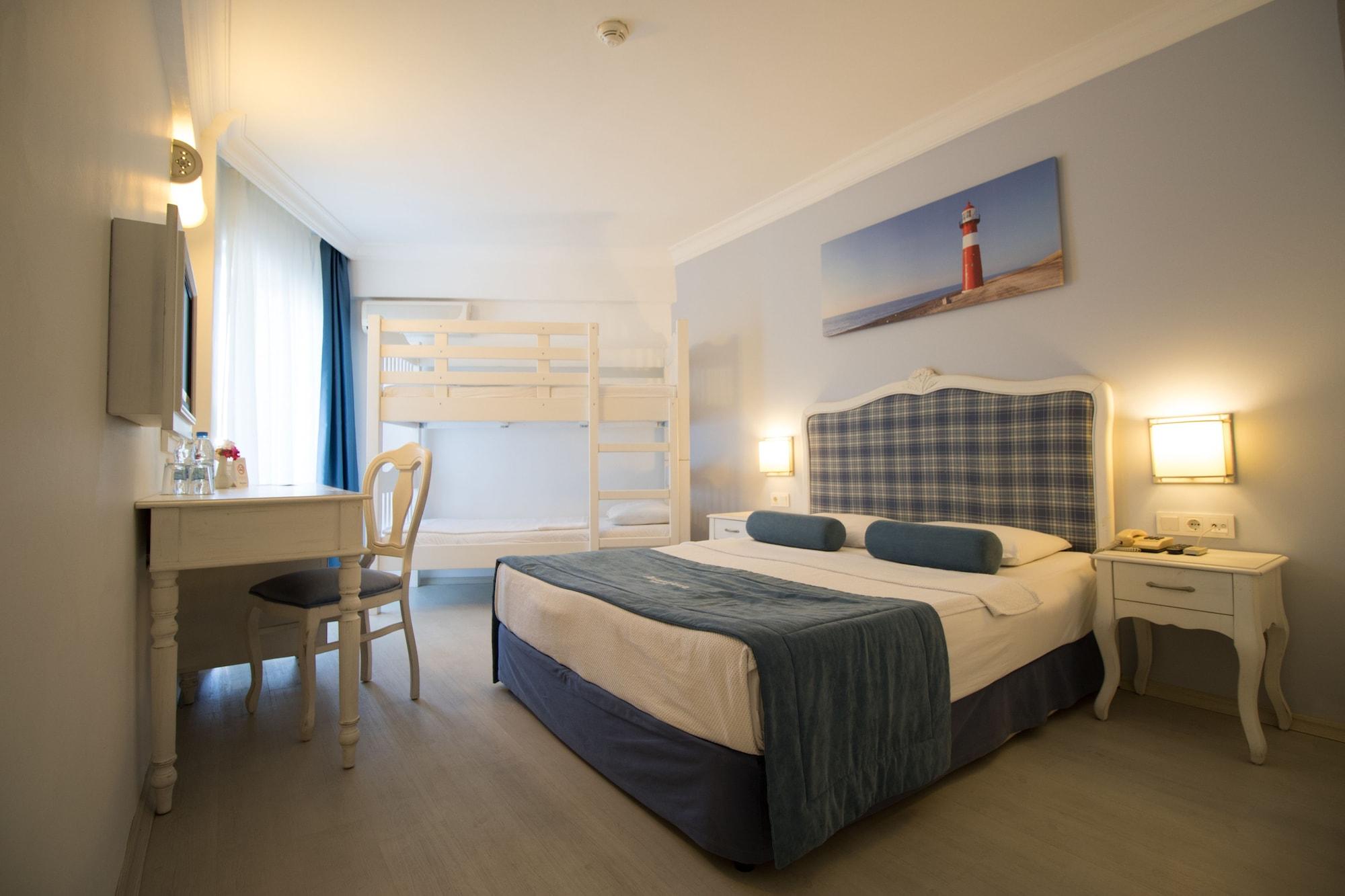 Atlantique Club Complex Kusadası