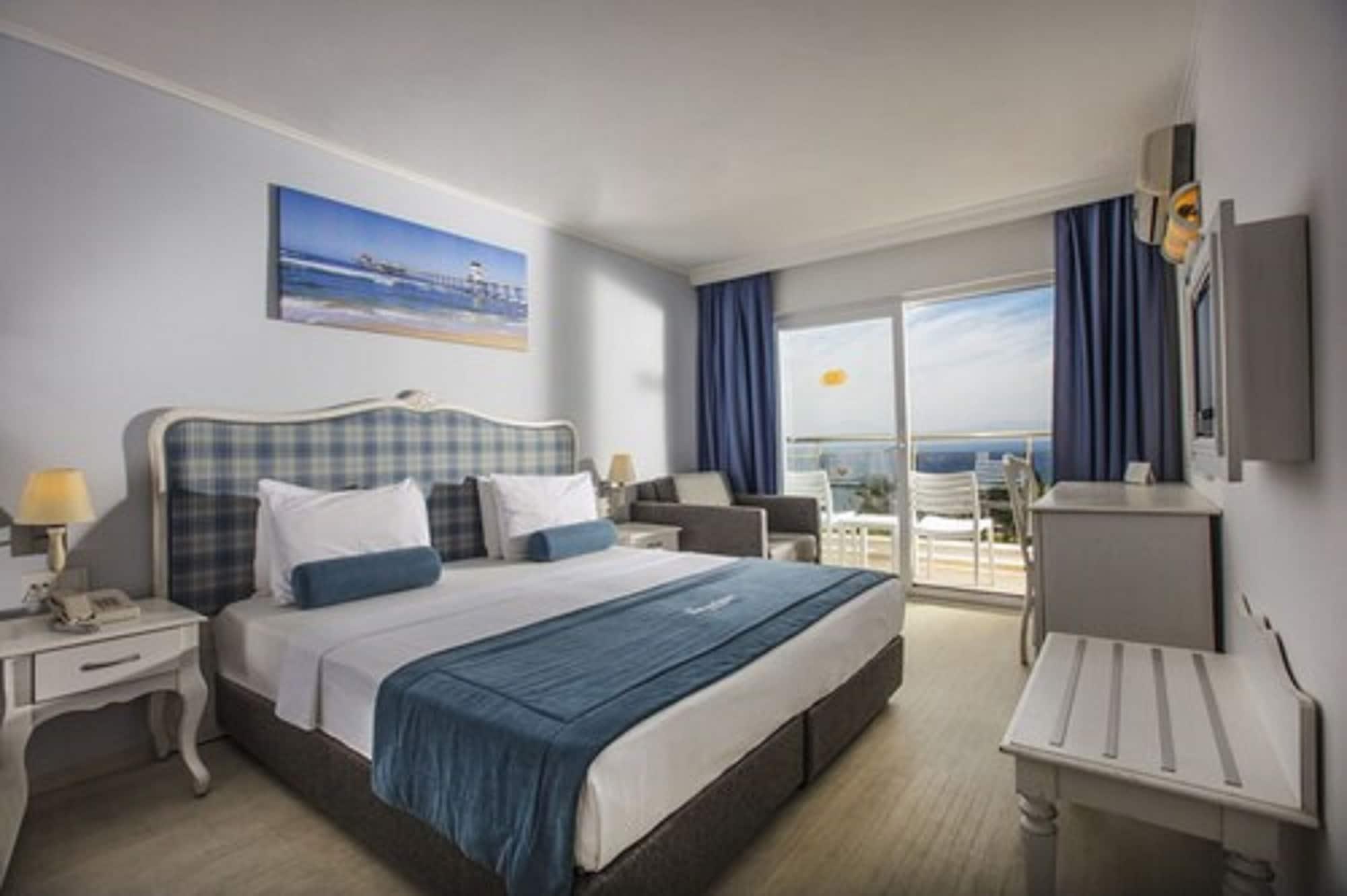 Atlantique Club Complex 3*